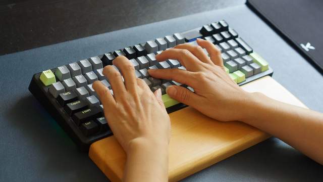 柏V700 DIY-98键盘不后悔澳门新葡京网页这么劲、那么美选雷(图8)