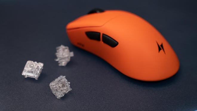 的电竞神器ATK RS7 Air磁轴键盘新葡京博彩半价享受旗舰体验？低预算闭眼冲(图1)