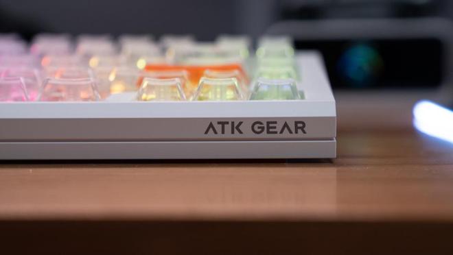 的电竞神器ATK RS7 Air磁轴键盘新葡京博彩半价享受旗舰体验？低预算闭眼冲(图14)