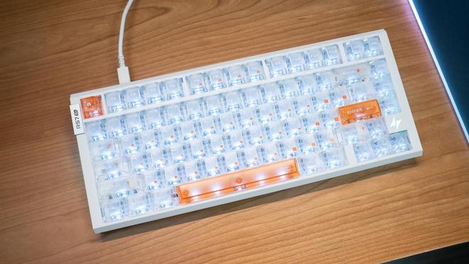 的电竞神器ATK RS7 Air磁轴键盘新葡京博彩半价享受旗舰体验？低预算闭眼冲(图29)